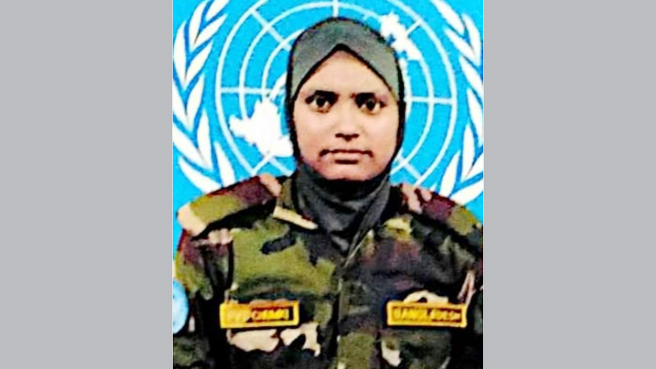 জাতিসঙ্ঘ শান্তিরক্ষা মিশনে আহত মানিকগঞ্জের চুমকি  আক্তার