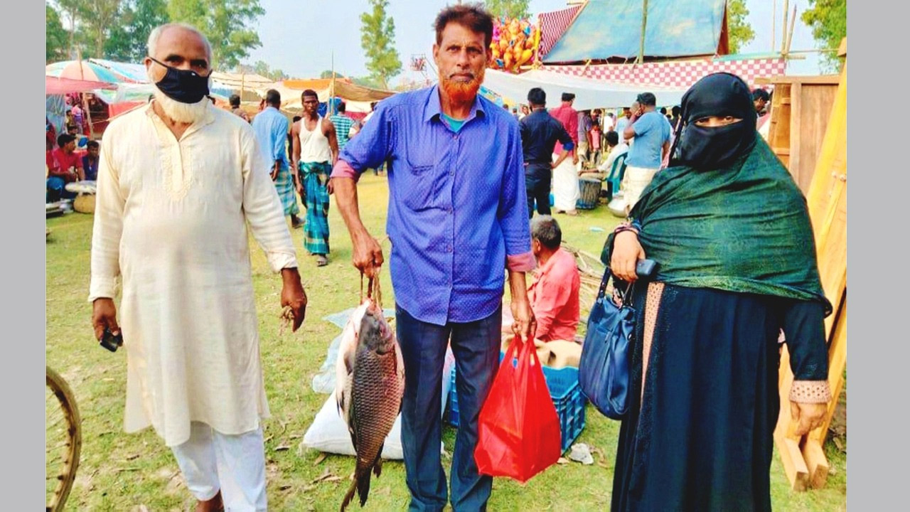ঘিওরে ৩০০ বছরের ঐতিহ্যবাহী জামাই মেলা