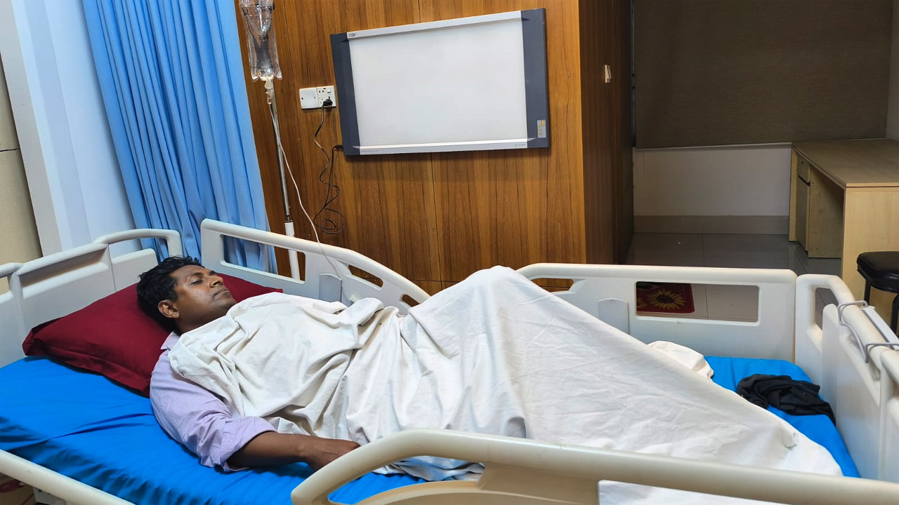 কেন্দ্রীয় ড্যাব নেতা ডা: বশির আহাম্মদ খানের ওপর হামলা, আটক ১