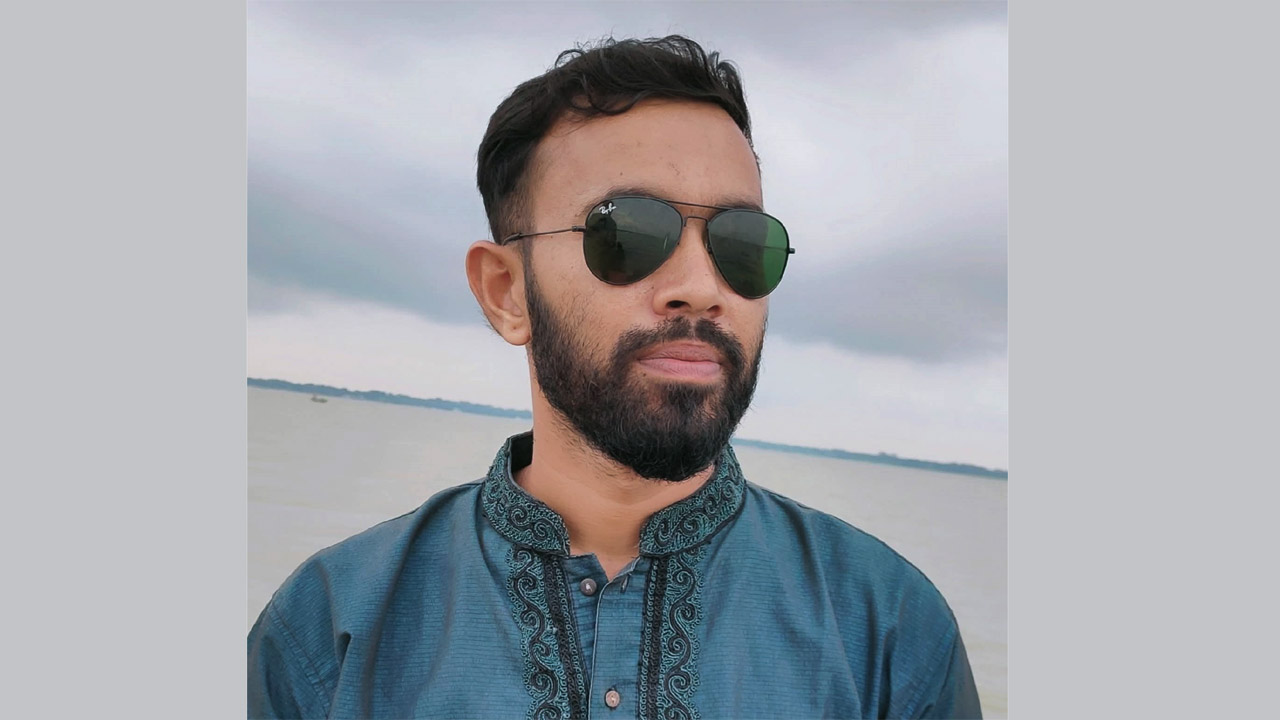 মতলব উত্তর ছাত্রদলের সদস্য সচিব জয়নাল পাটোয়ারীর (পিনু)