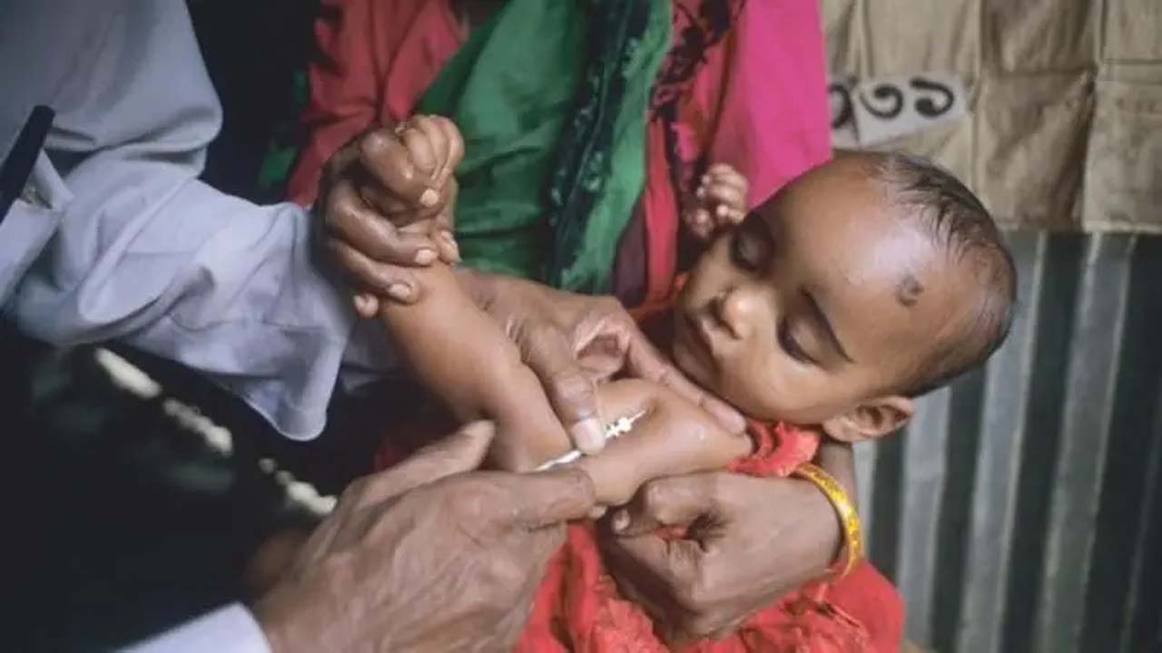 বাংলাদেশে হামে আক্রান্ত হয়ে শিশু মৃত্যুর সংখ্যা বেড়েই চলেছে