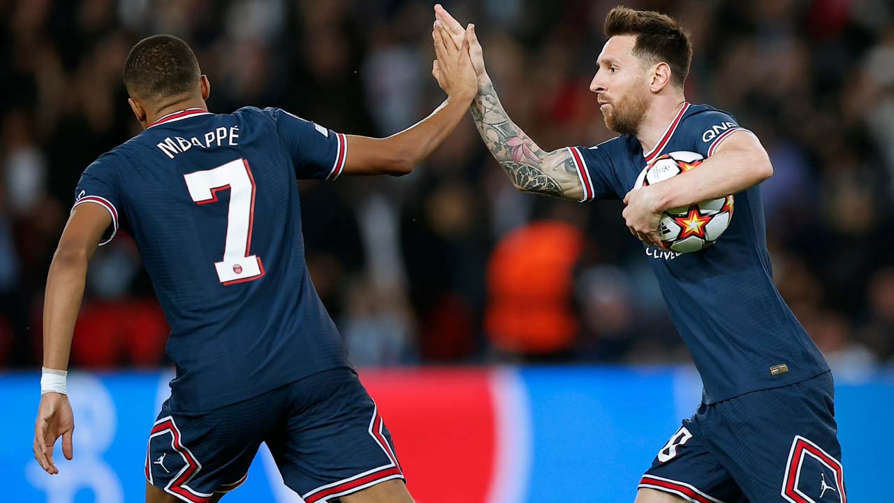 লিওনেল মেসি ও  কিলিয়ান এমবাপ্পে