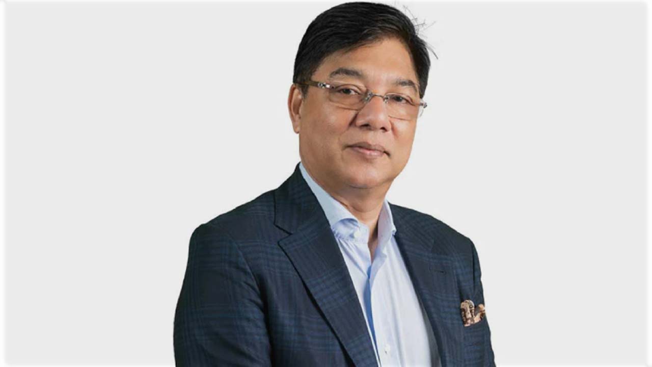 বেসামরিক বিমান পরিবহন ও পর্যটন বিষয়ক প্রতিমন্ত্রী এম রাশিদুজ্জামান মিল্লাত