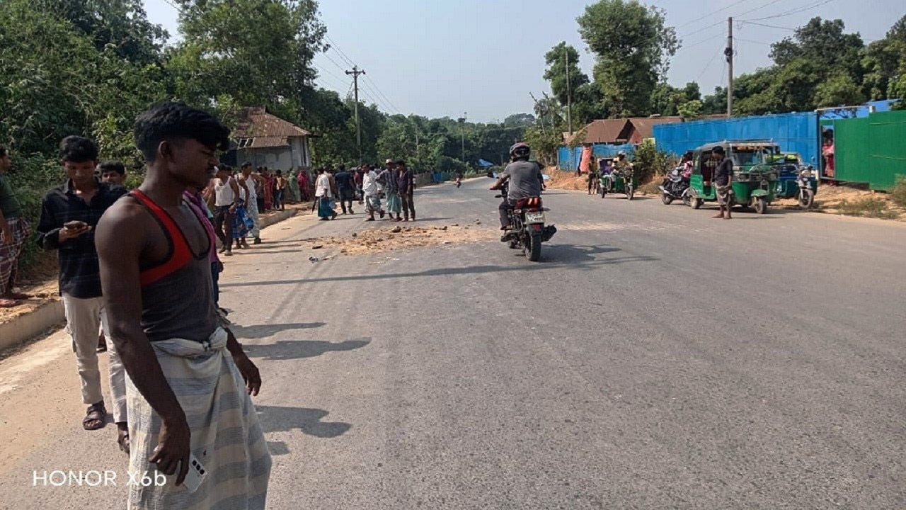 মিরসরাইয়ে পিকআপ ও অটোরিকশার সংঘর্ষে মা-ছেলের মৃত্যু