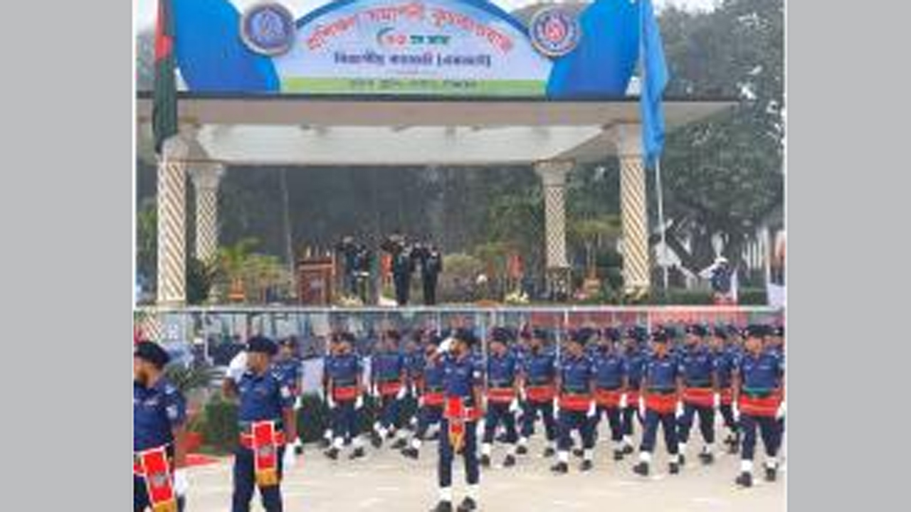 ২৩তম বিভাগীয় ক্যাডেট ব্যাচের প্রশিক্ষণ