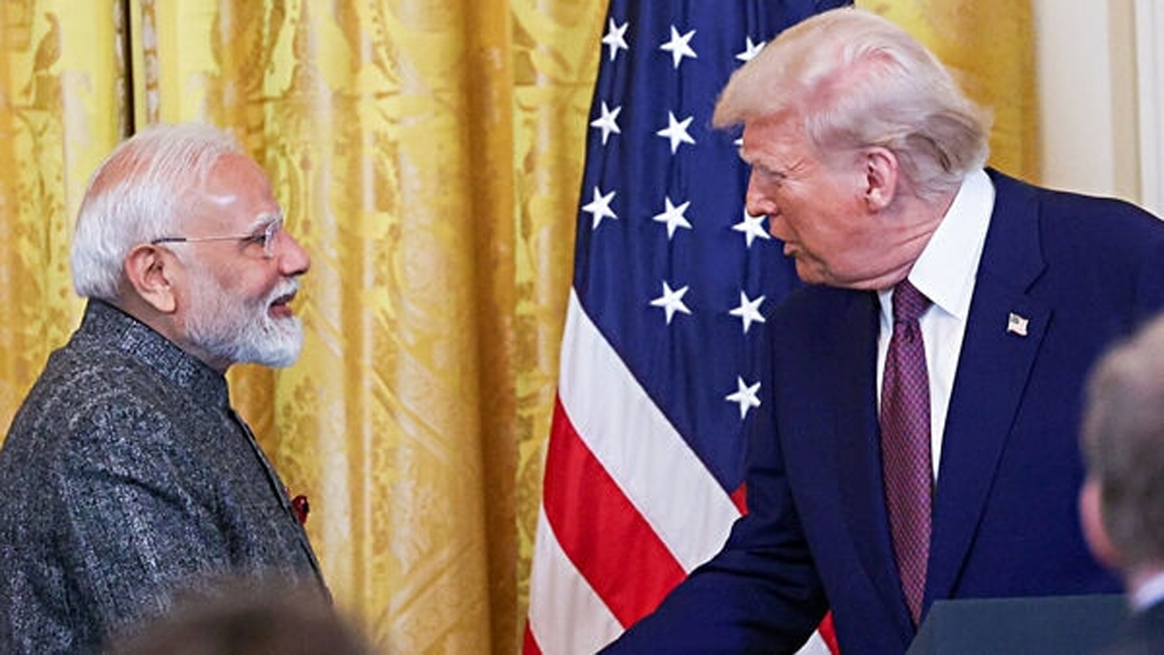 ভারতের প্রধানমন্ত্রী নরেন্দ্র মোদি ও মার্কিন প্রেসিডেন্ট ডোনাল্ড ট্রাম্প