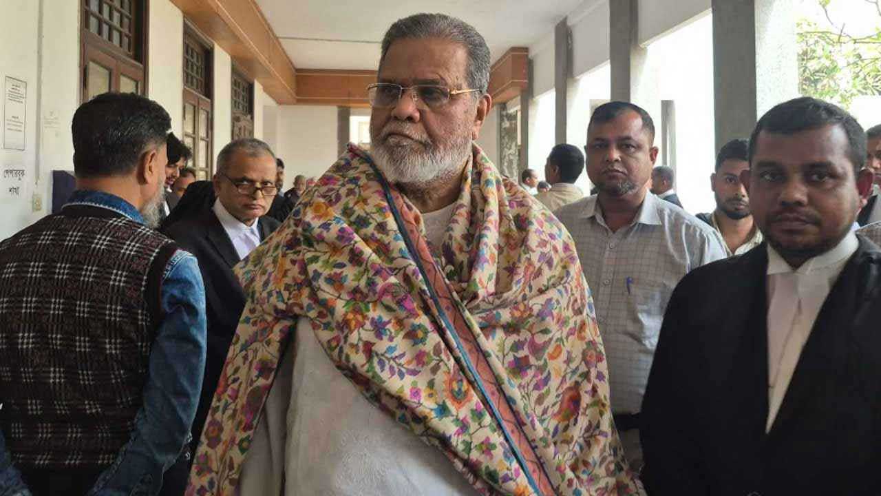 কুমিল্লা-৪ আসনের বিএনপি মনোনীত প্রার্থী মঞ্জুরুল আহসান মুন্সীর