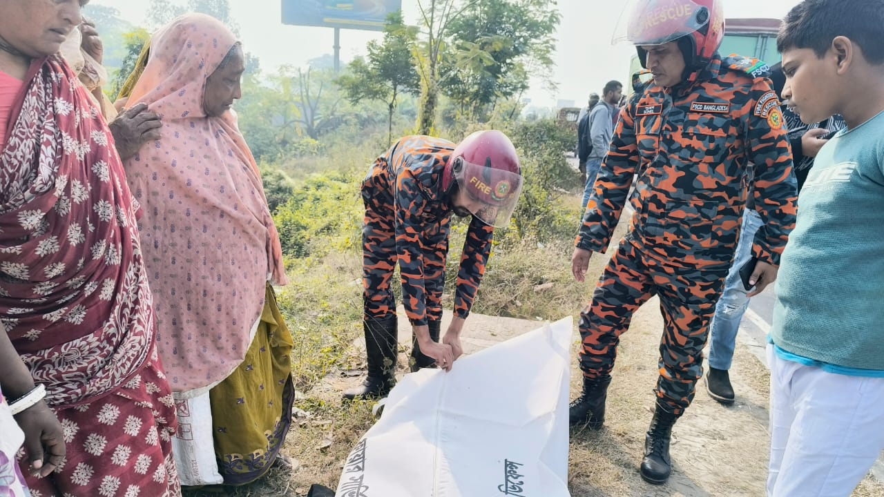 মুন্সীগঞ্জে সড়ক দুর্ঘটনা