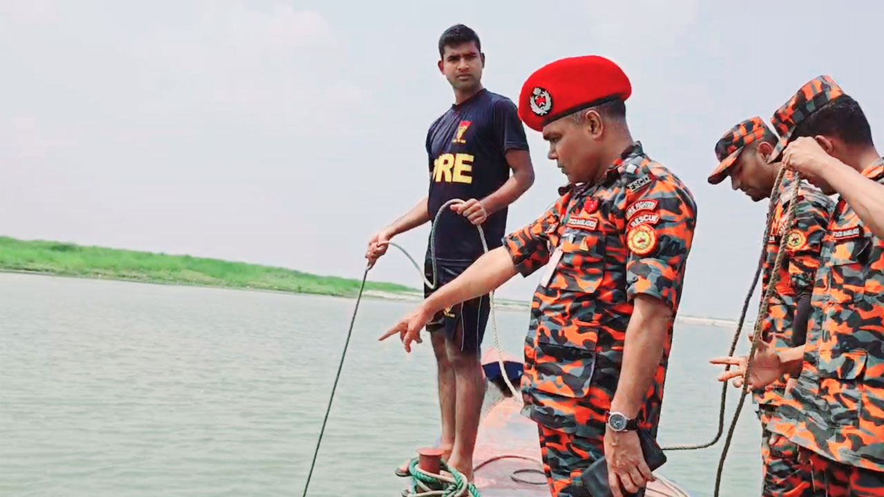 ফায়ার সার্ভিসের উদ্ধার কার্যক্রম