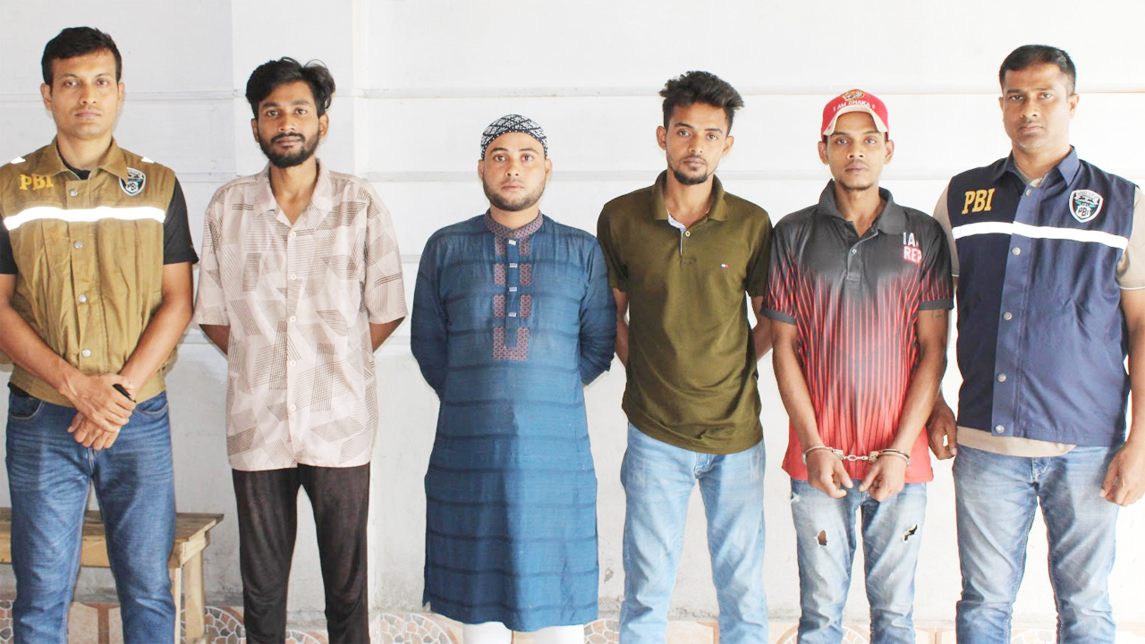 গ্রেফতার চার অভিযুক্ত