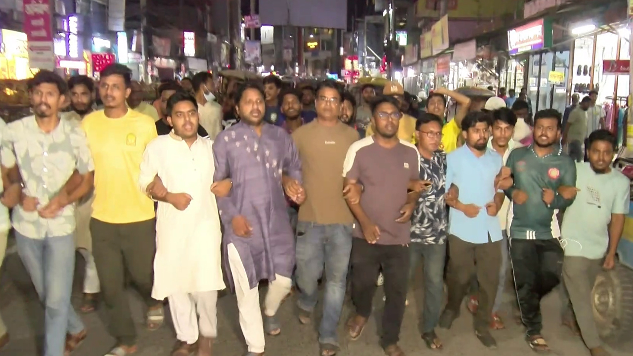 রংপুরে এনসিপির বিক্ষোভ মিছিল