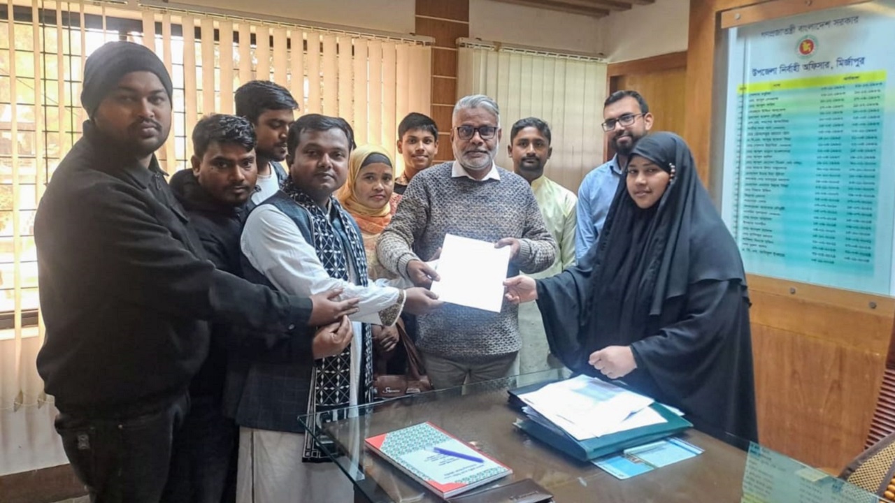 মির্জাপুরে এনসিপির প্রার্থী মাসুদের মনোনয়নপত্র সংগ্রহ
