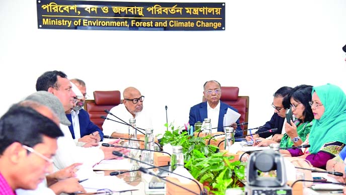 সচিবালয়ে অনুষ্ঠিত বৃক্ষরোপন সেলের চতুর্থ সভায় সভাপতিত্ব করেন নজরুল ইসলাম খান। এসময় পরিবেশ ও বনমন্ত্রী আবদুল আউয়াল মিন্টুও উপস্থিত ছিলেন :নয়া দিগন্ত