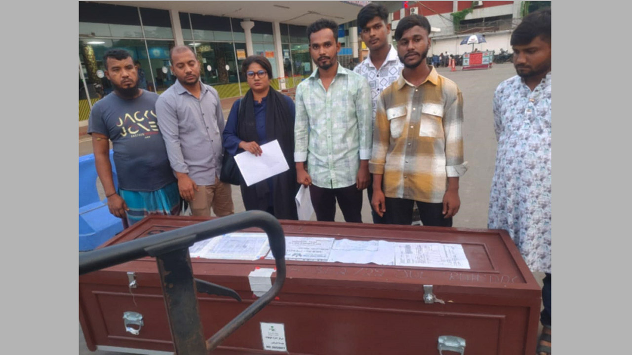 পরিবারের একমাত্র আশার আলো জহিরুল ফিরলেন কফিনে