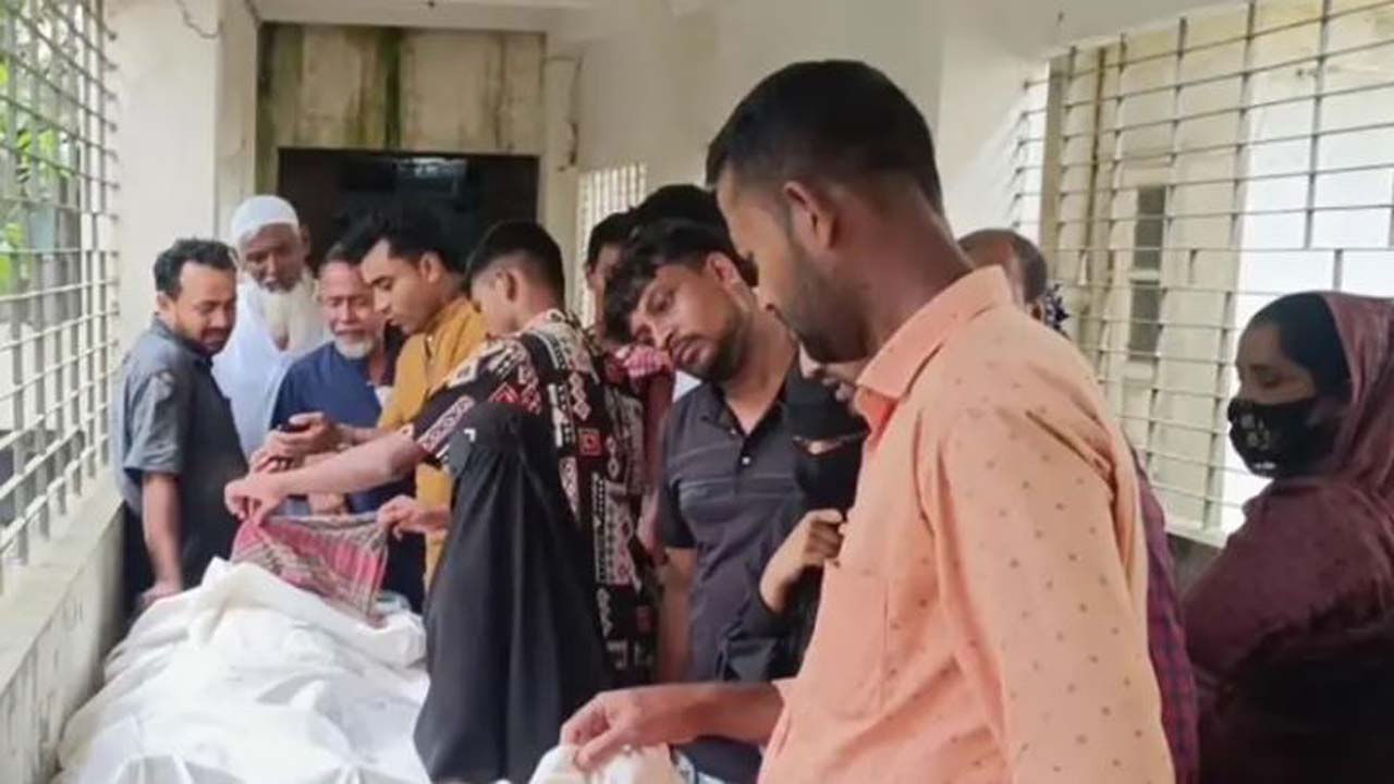 মৃত শিশুদের স্বজনদের আহাজারি