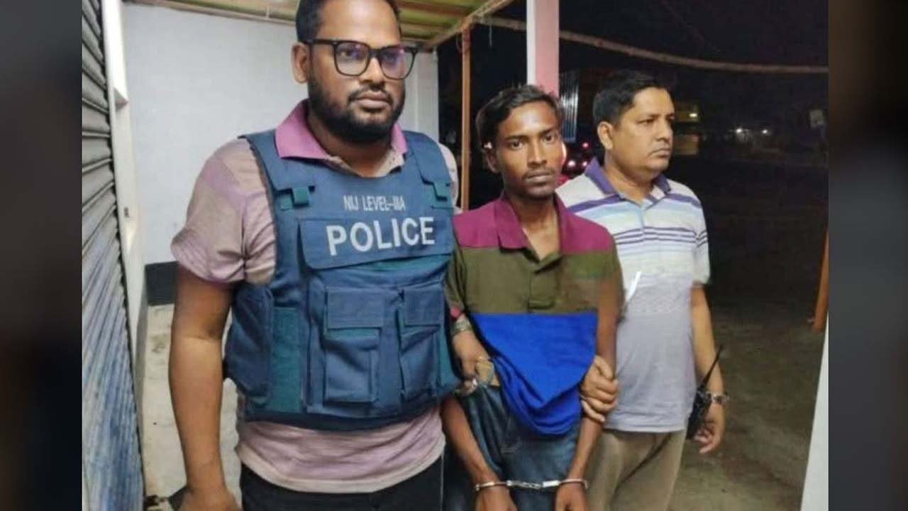 পুলিশের হাতে গ্রেফতার প্রধান আসামি নূর মোহাম্মদ নূরা
