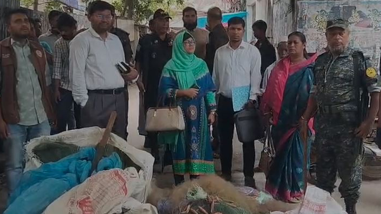 ভ্রাম্যমান আদালতের অভিযান