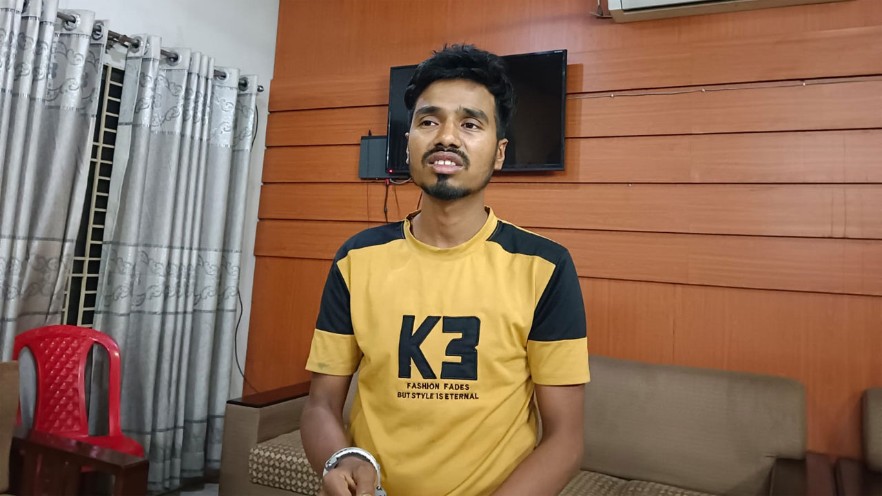 গ্রেফতার প্রধান অভিযুক্ত হৃদয় মিয়া