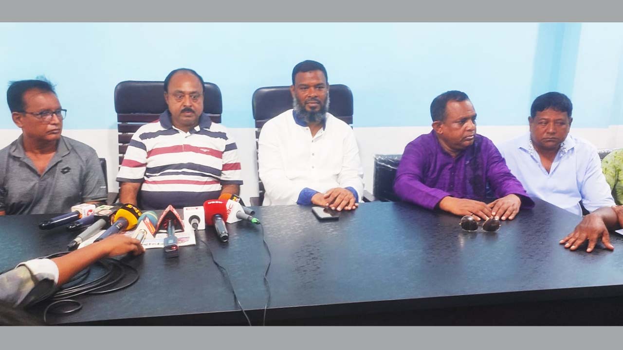উপদেষ্টা আসিফের স্টেডিয়াম উদ্বোধনী অনুষ্ঠান বয়কট করেছে বিএনপি