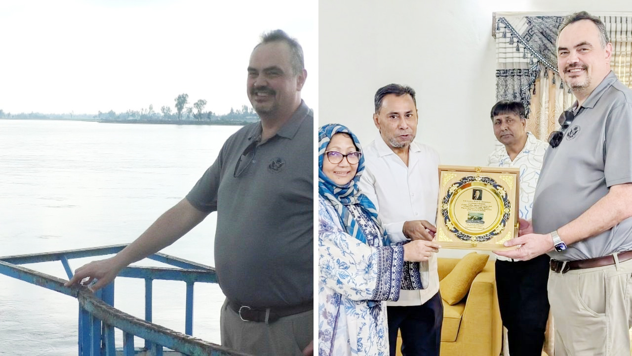 তিস্তা ব্যারেজ পরিদর্শনে মার্কিন রাষ্ট্রদূত, (ডানে) রাষ্ট্রদূতকে শুভেচ্ছা জানানো হচ্ছে