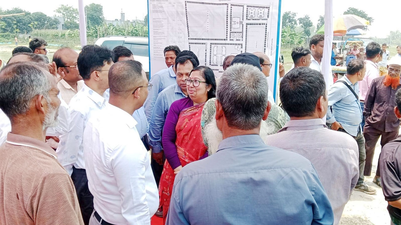 ১০০০ শয্যার হাসপাতাল পরিদর্শনে চীনা প্রতিনিধি দল