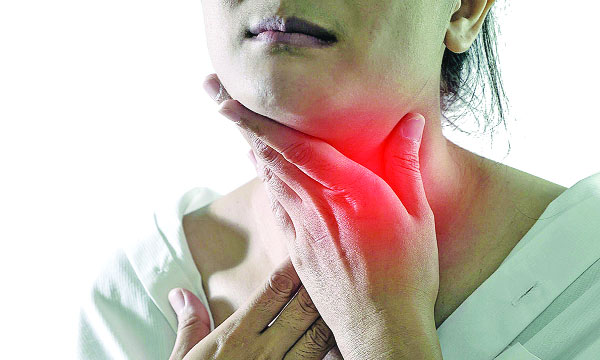 গলার সমস্যা : টনসিল ইনফেকশন