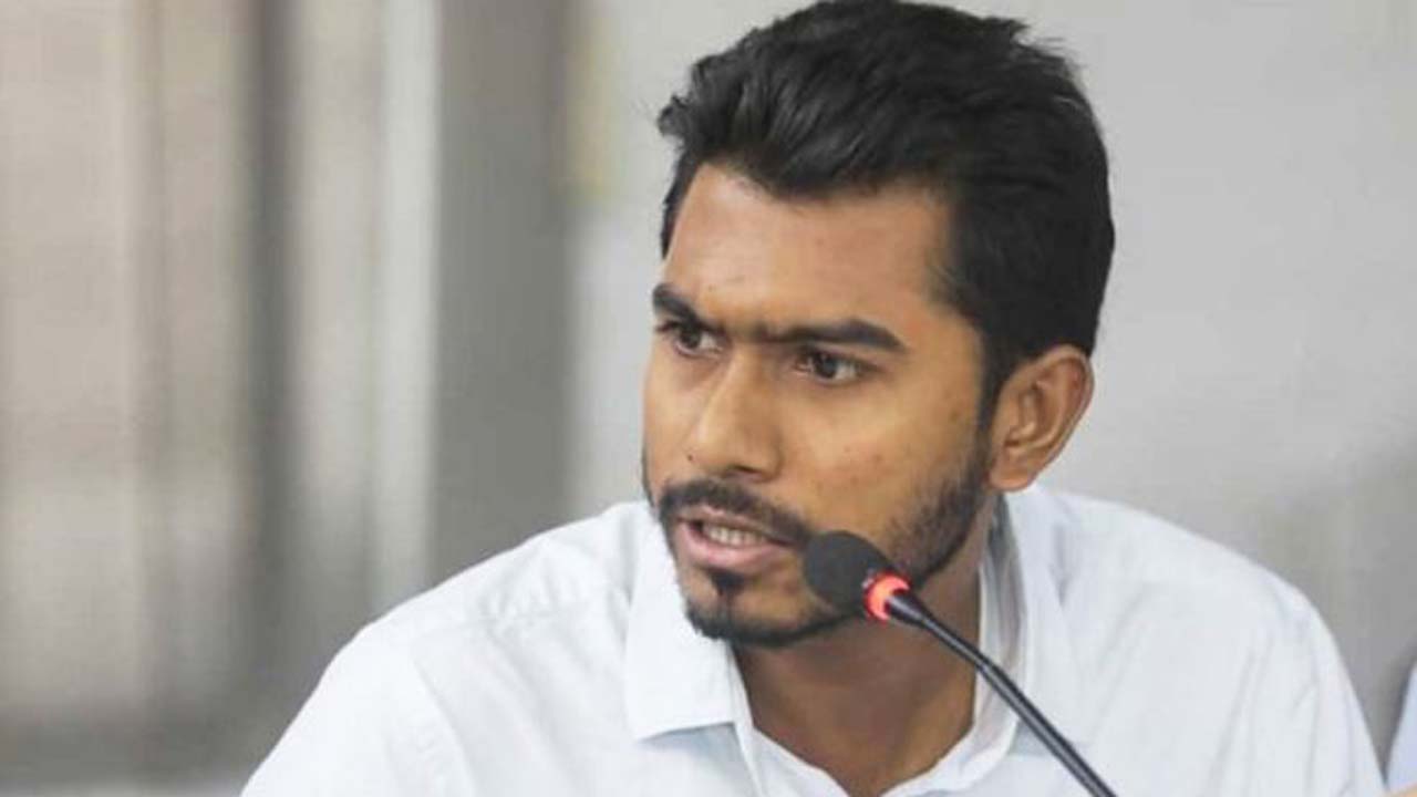 গণঅধিকার পরিষদের সভাপতি নুরুল হক নুর