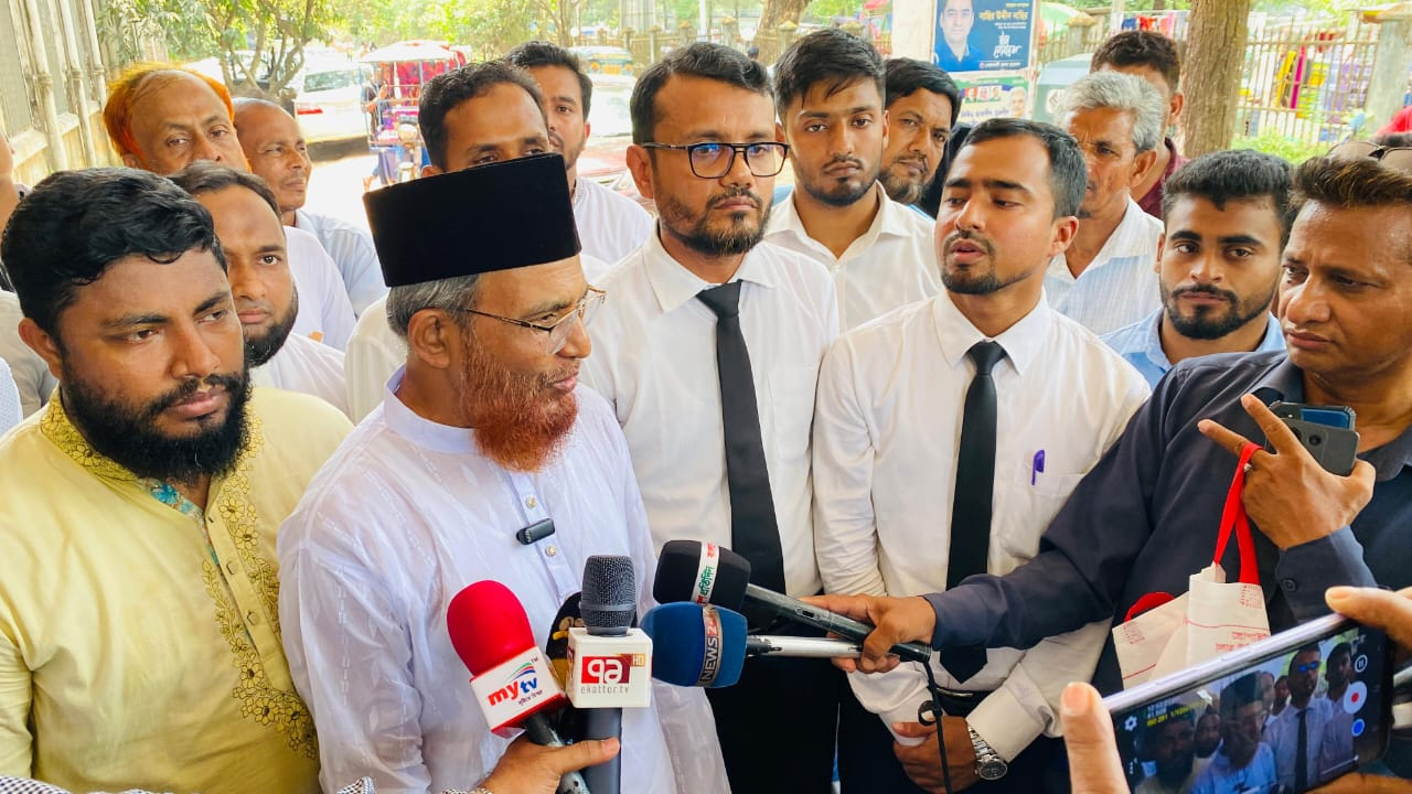 আদালতের রায়ে চেয়ারম্যান হলেন মাওলানা সাইয়েদ আহমদ