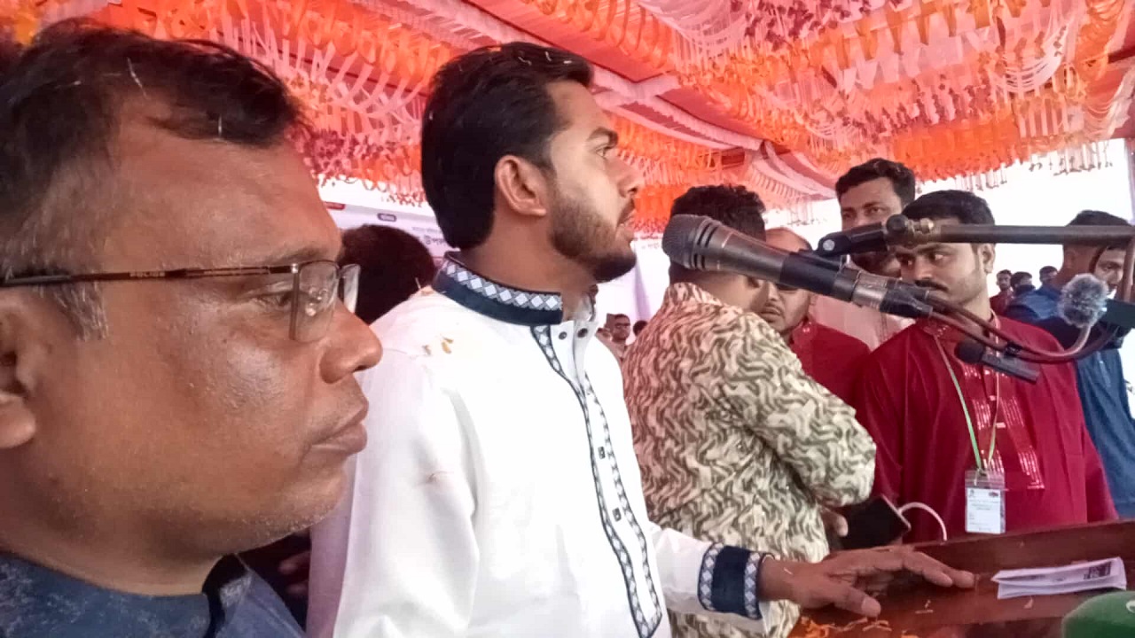 গাইবান্ধায় নুরুল হক নুর