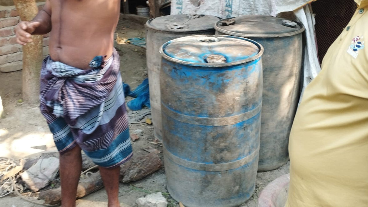 জব্দ করা তেল