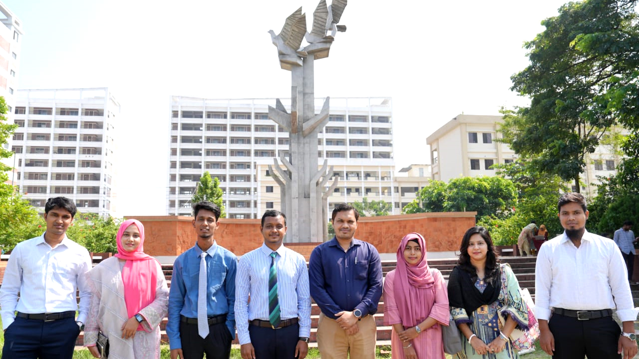 জাপান যাচ্ছেন পাবিপ্রবির এক শিক্ষকসহ ৭ শিক্ষার্থী