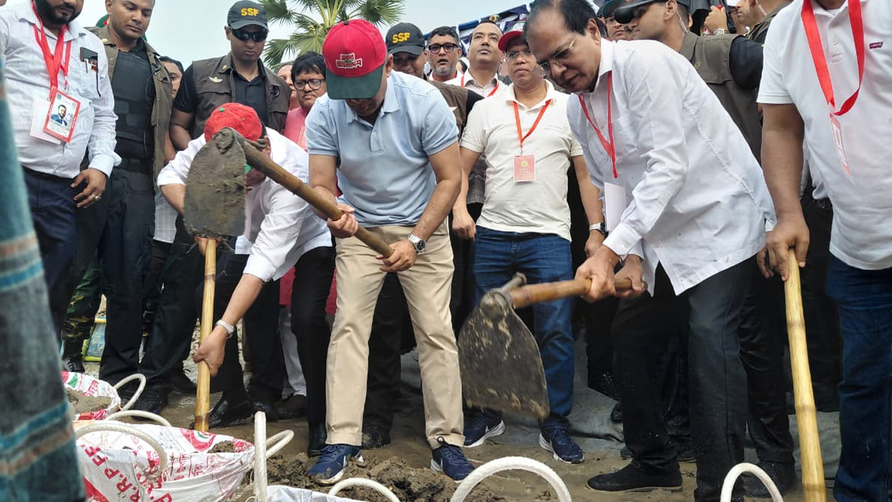ময়মনসিংহে ধরার খাল পুনঃখনন কাজের উদ্বোধন প্রধানমন্ত্রীর