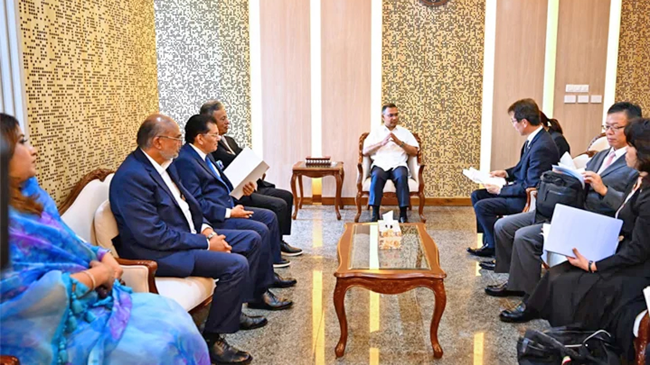 জাপানের প্রধানমন্ত্রীর বিশেষ উপদেষ্টা উনো ইয়োশিমাসার সাথে সৌজন্য সাক্ষাতে প্রধানমন্ত্রী তারেক রহমান