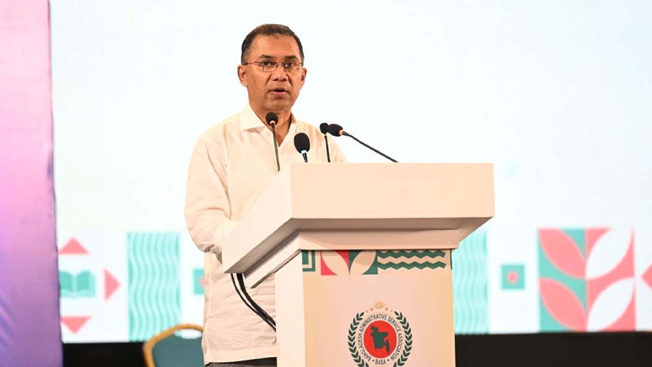 ‘বাংলাদেশ অ্যাডমিনিস্ট্রেটিভ সার্ভিস অ্যাসোসিয়েশনের’ বার্ষিক সম্মিলনে প্রধানমন্ত্রী তারেক রহমান
