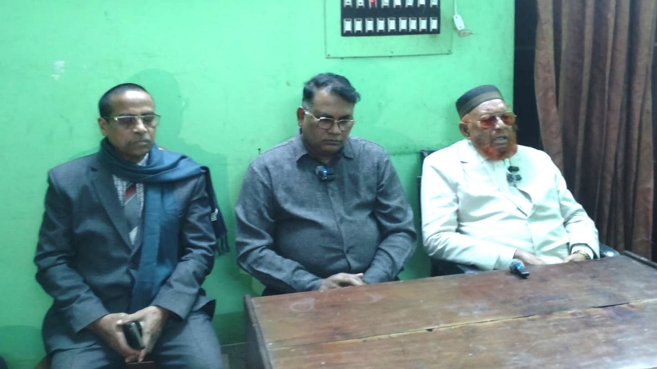 পাবনা-৩ আসনে প্রশাসনের নিরপেক্ষতা ও লেভেল প্লেয়িং ফিল্ডের দাবি স্বতন্ত্র প্রার্থীর