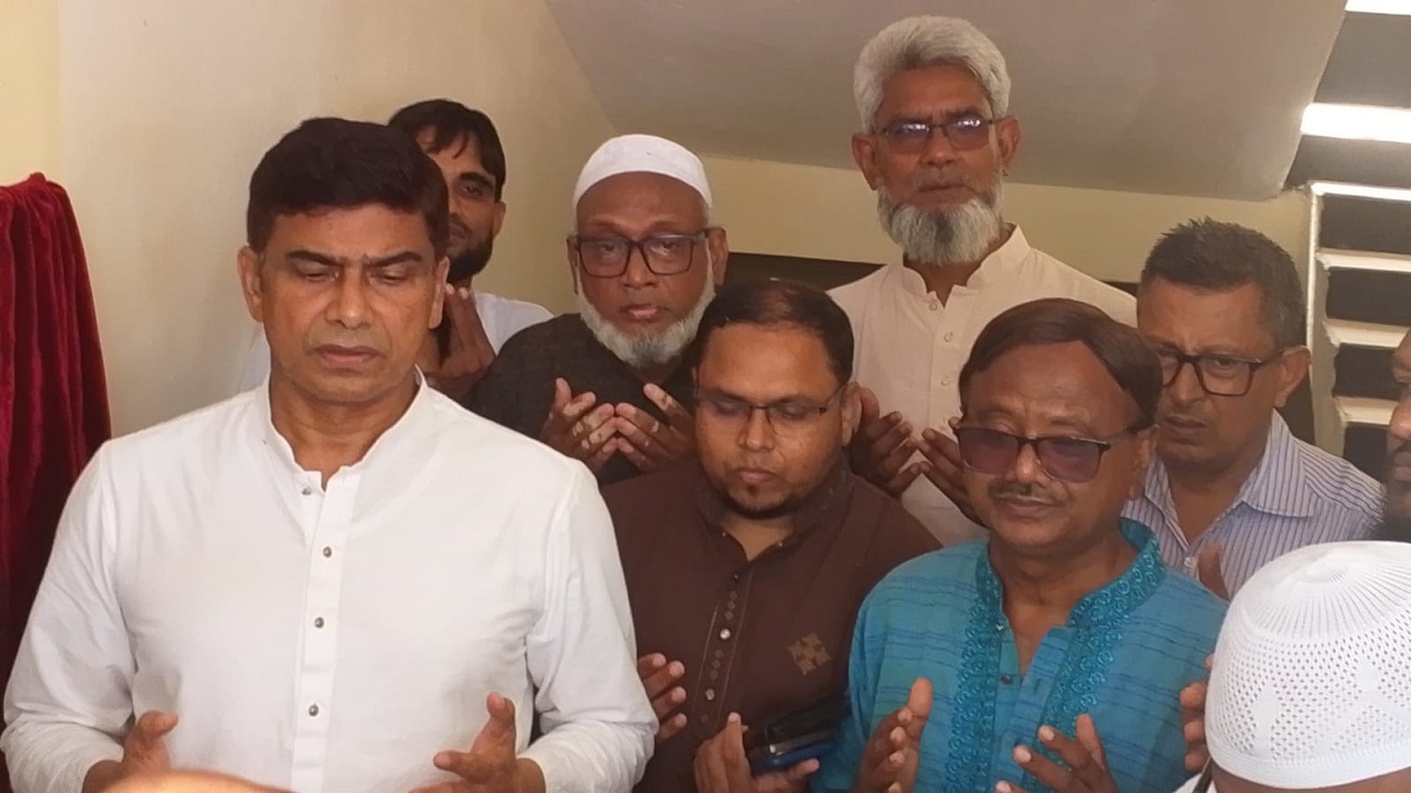 পঞ্চগড়ে ময়দানদিঘী বালিকা বিদ্যালয়ের নতুন ভবন উদ্বোধন করলেন পানিসম্পদ প্রতিমন্ত্রী