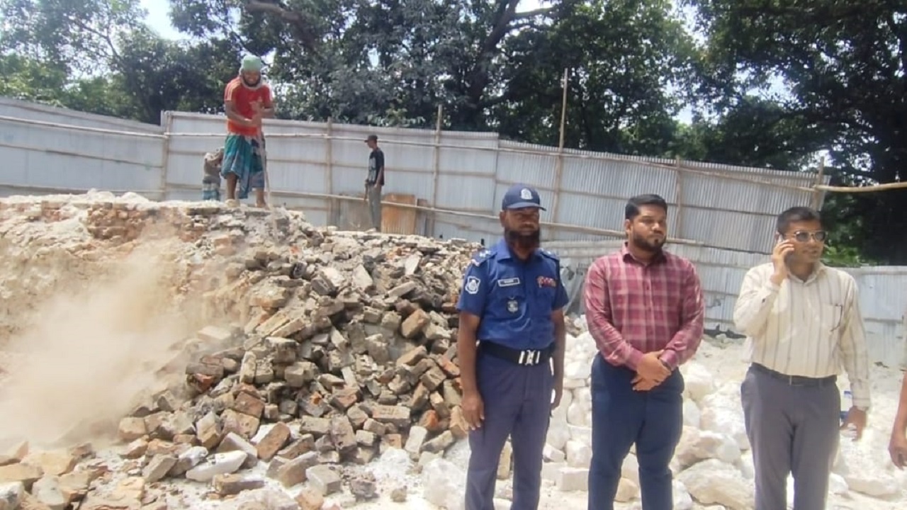সোনারগাঁওয়ে অবৈধ গ্যাস সংযোগে গড়ে ওঠা ৩ চুনা কারখানা উচ্ছেদ, সংযোগ বিচ্ছিন্ন