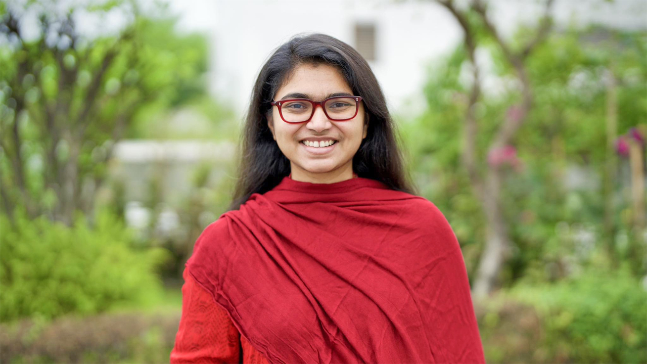 চিকিৎসক, জনস্বাস্থ্য বিশেষজ্ঞ ও রাজনীতিবিদ ডা. তাসনিম জারা