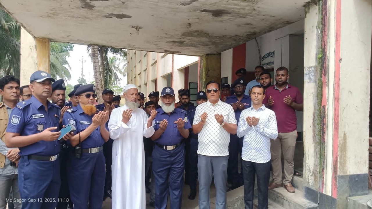 পিরোজপুর পুলিশ লাইন্স ফোর্স ব্যারাক ভবনের সংস্কার কাজের উদ্বোধন