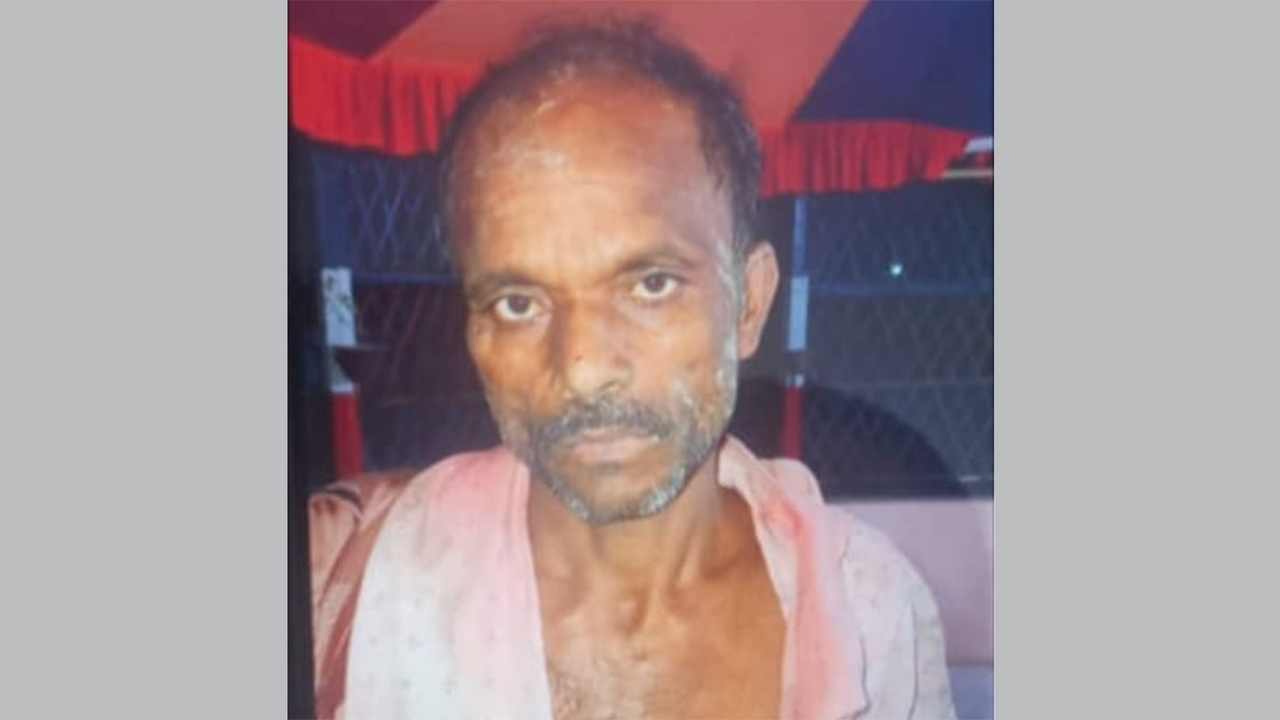 আটক আইয়ুব আলী নবী