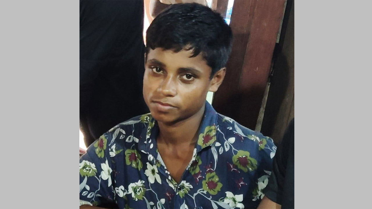 নিহত স্কুলছাত্র হীরা খান