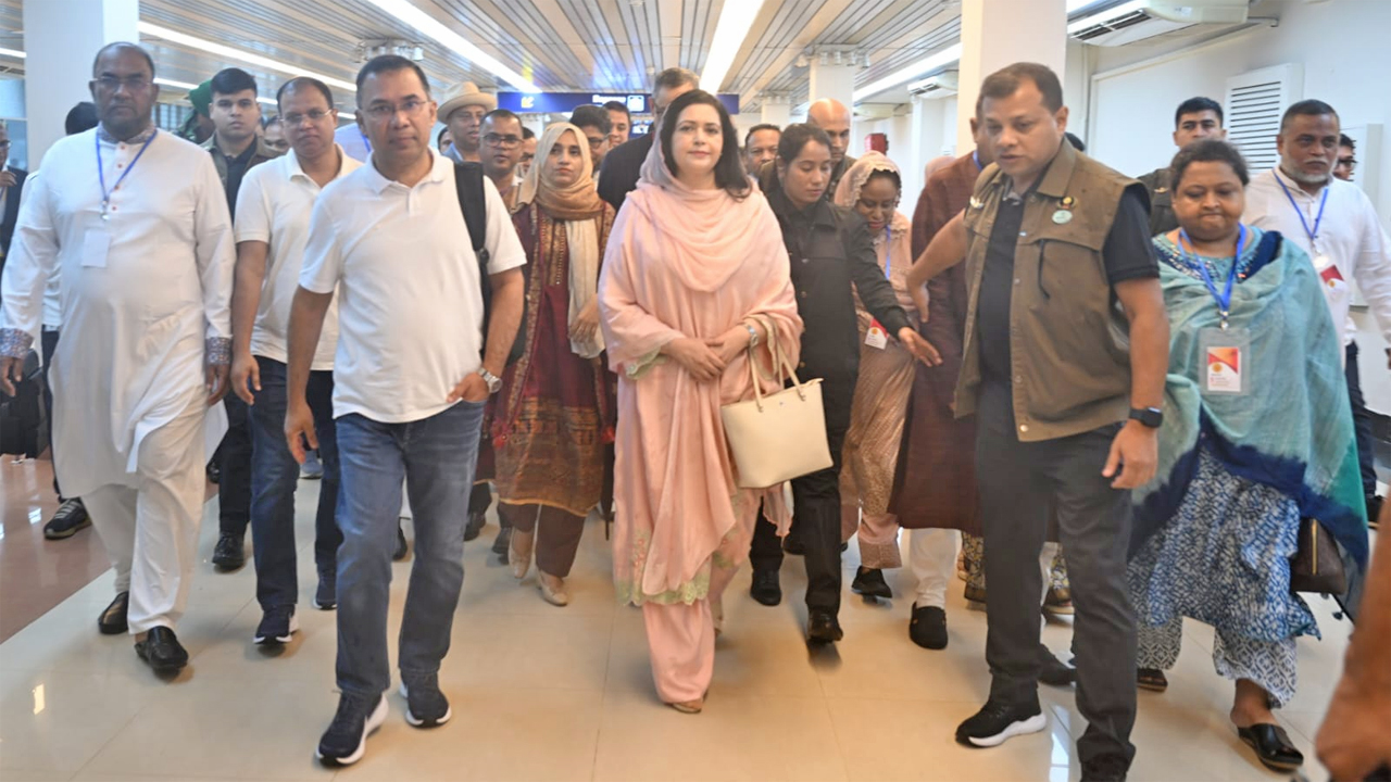 সিলেটে পৌঁছেছেন প্রধানমন্ত্রী তারেক রহমান
