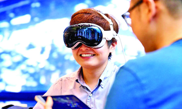 নতুন আইপ্যাড, ম্যাকবুক ও ভিশন প্রো আনছে অ্যাপল