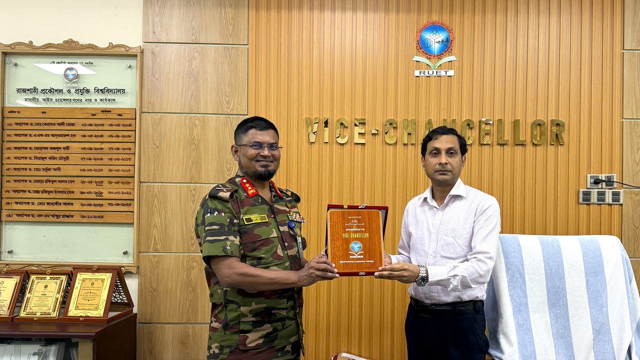 রুয়েটের ভিসির সাথে পল্লী বিদ্যুতায়ন বোর্ড চেয়ারম্যানের সৌজন্য সাক্ষাৎ
