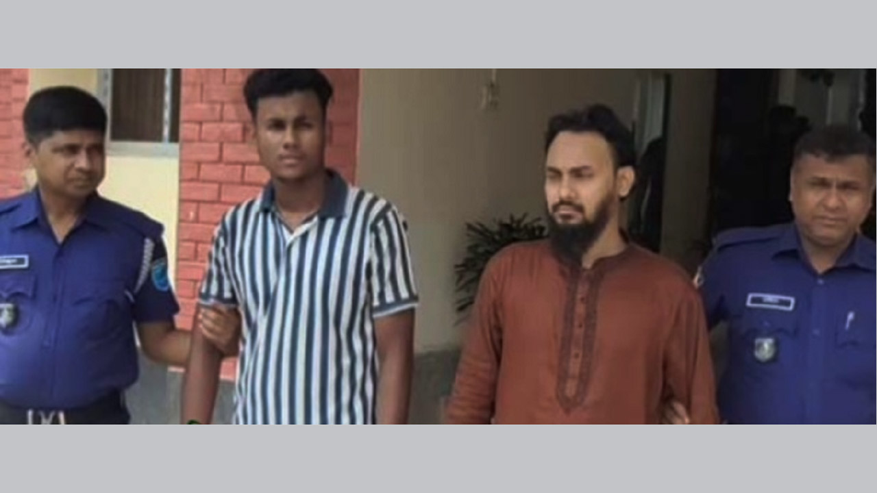 রাজবাড়ীতে ট্রাফিক পুলিশ লাঞ্ছিত, শ্যালক-দুলাভাই গ্রেফতার