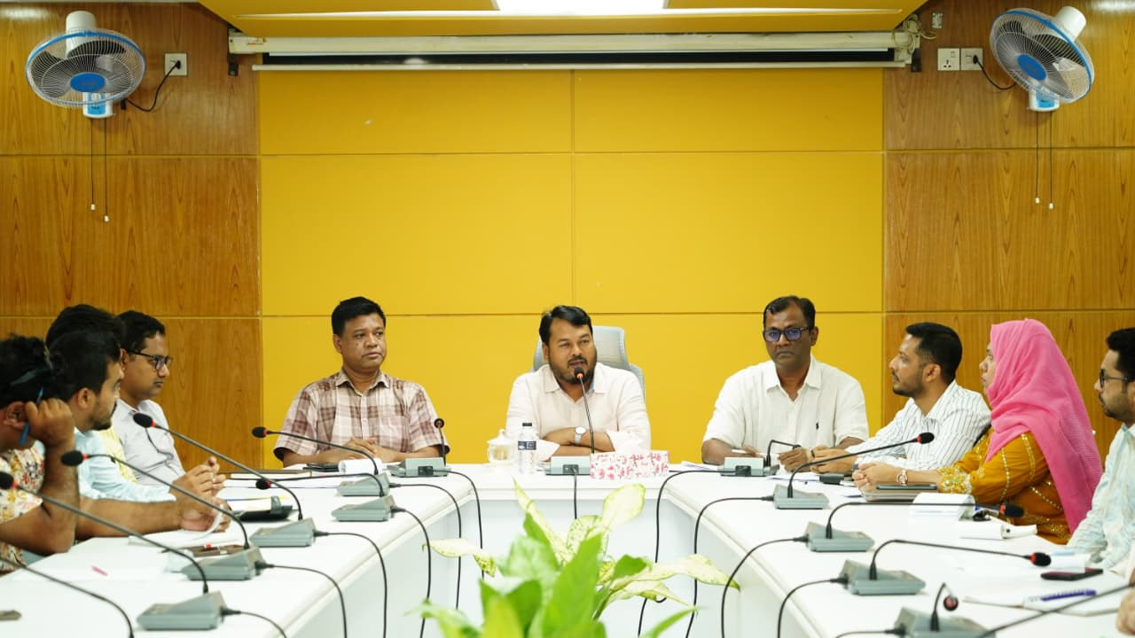 যথাযথভাবে নিজ নিজ দায়িত্ব পালনের নির্দেশ রাসিক প্রশাসকের