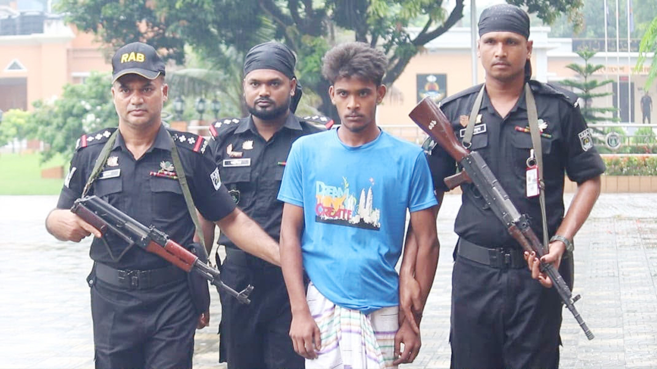 গ্রেফতার ধর্ষণ মামলার আসামি দেব চন্দ্র দাস