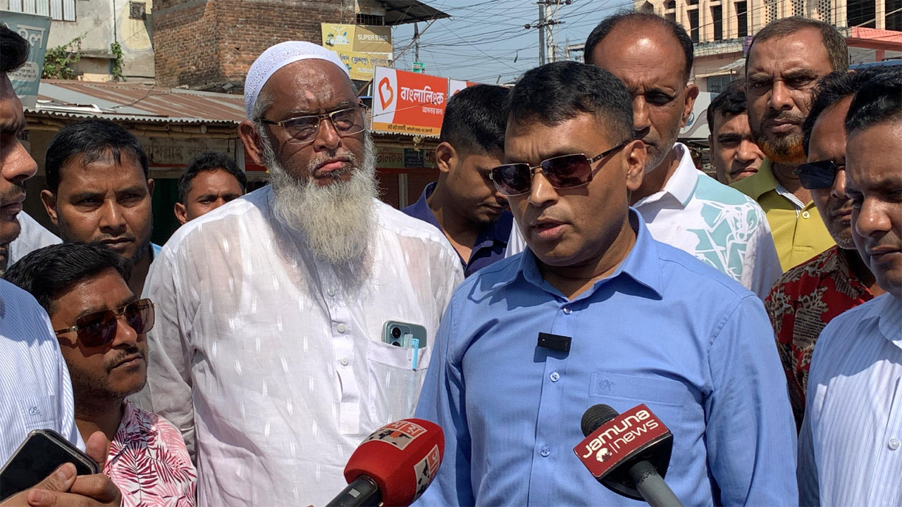 রাজশাহী জেলা প্রশাসক কাজী শহিদুল ইসলাম