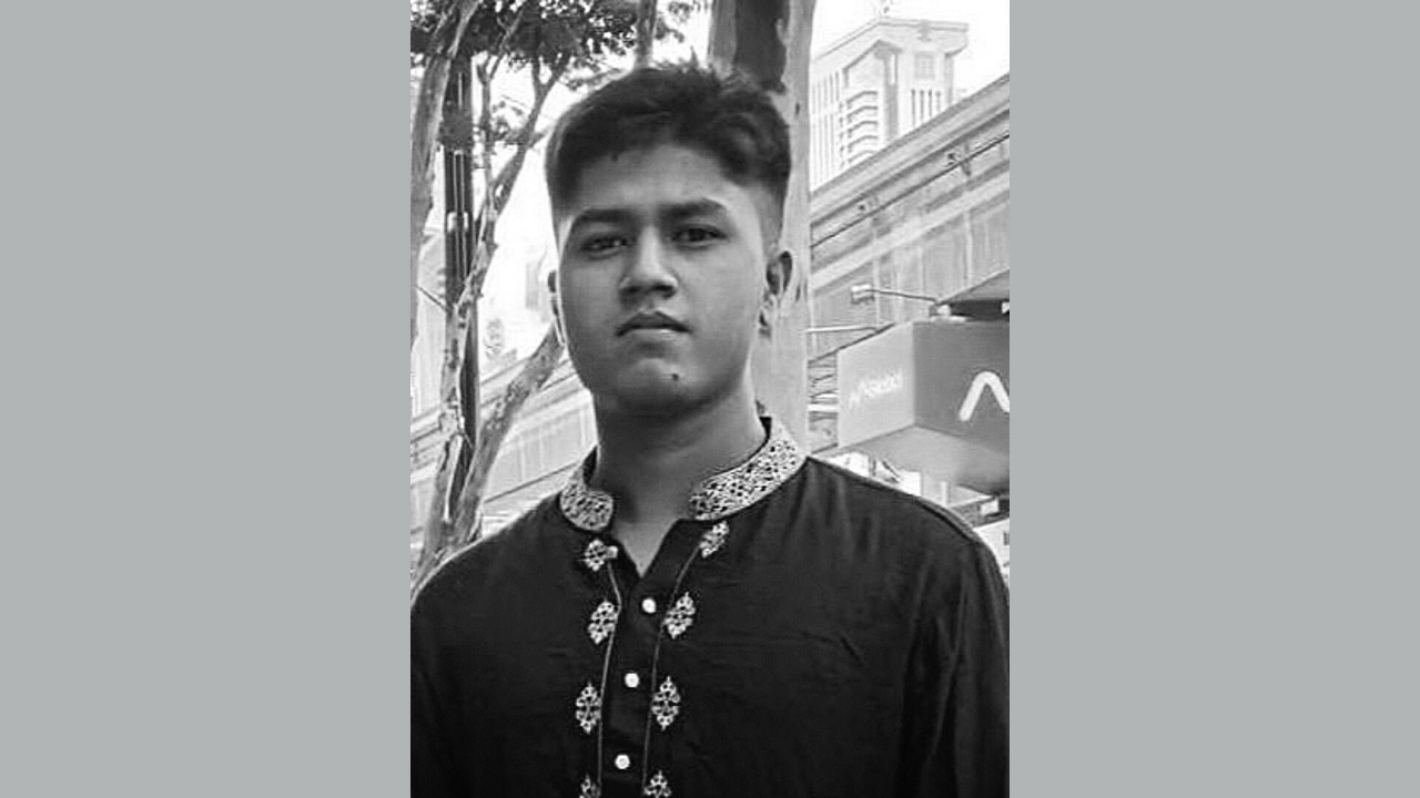 মো: রাকিব হোসেন (২৬)