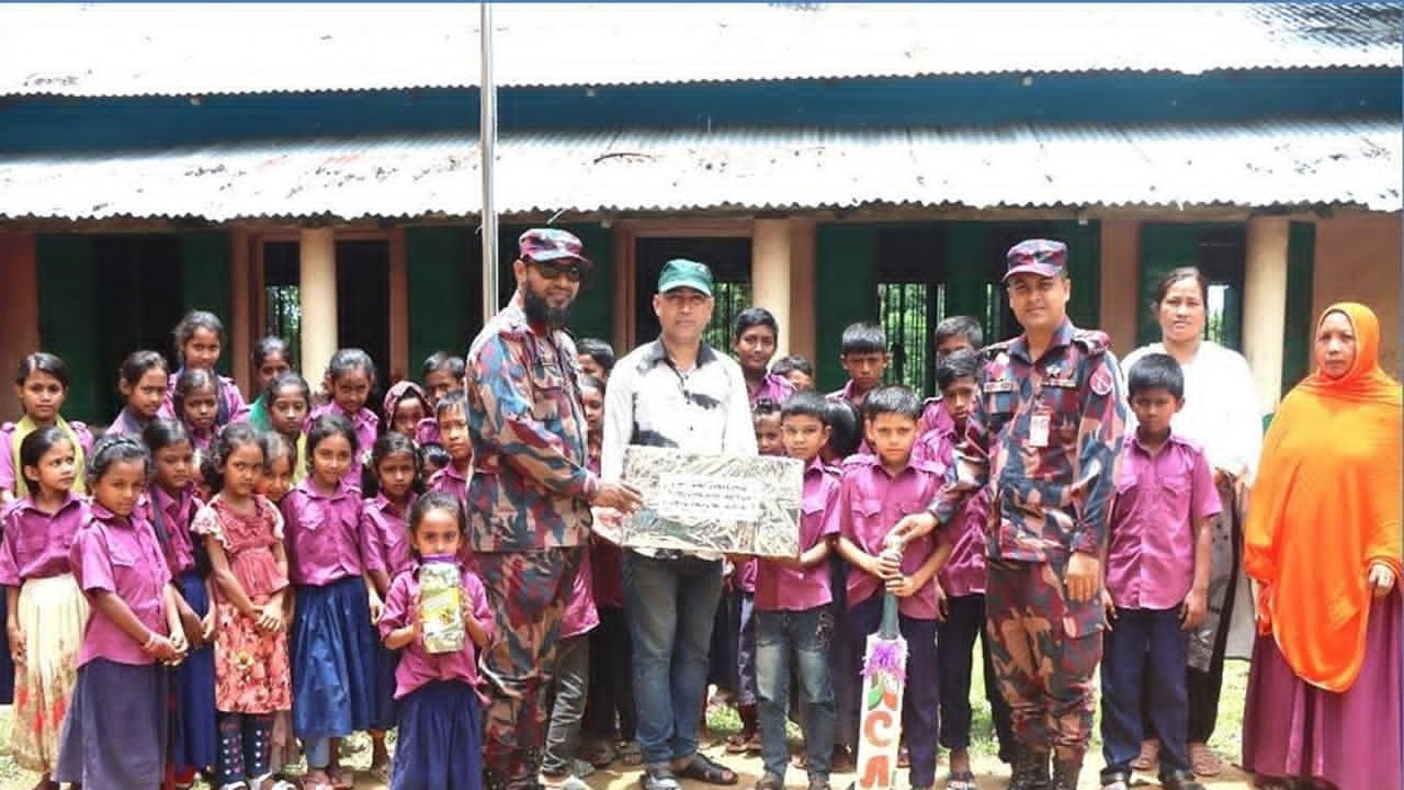 শান্তি-সম্প্রীতি আর উন্নয়নে দরিদ্রদের পাশে বিজিবি